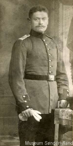 Hans Petersen (1892-1915) Stenderup, Nybøl