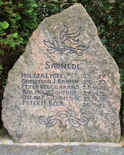 Mindesten Rødding Kirkegård