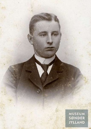 Peter Petersen (1883-1915) Lebøl, Tandslet