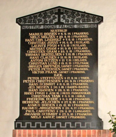 Mindetavle. Nustrup Kirke. 2 brødre Gram, som faldt i krigen