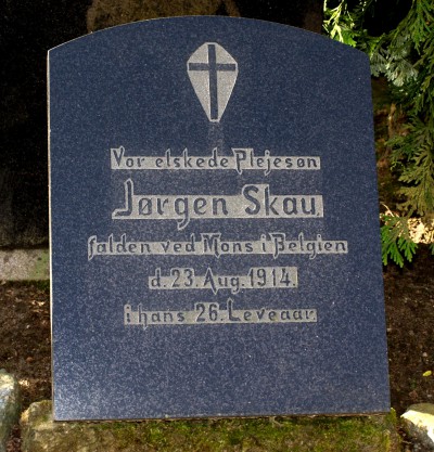 Mindesten, Starup Kirkegård for Jørgen Skau
