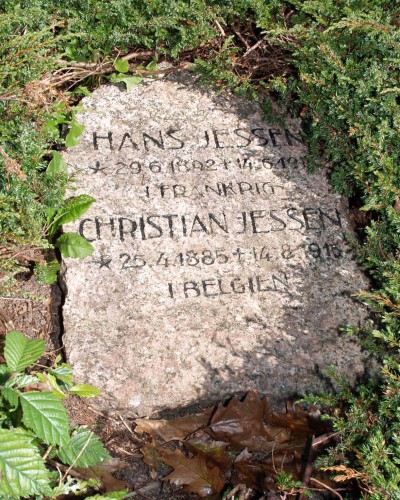 Mindesten i Frøslev for brødrene Hans og Christian Jessen