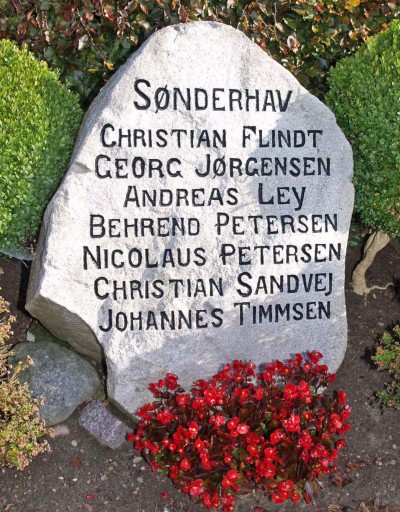 Mindesten, Holbøl Kirkegård