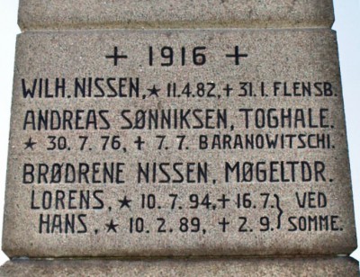 Detalje af mindesten, Møgeltønder Kirkegård
