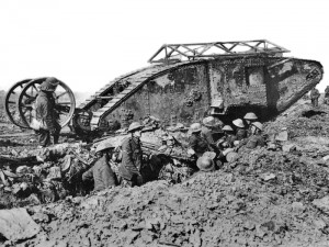 British_Mark_I_male_tank_Somme_Thiepval_25_September_1916